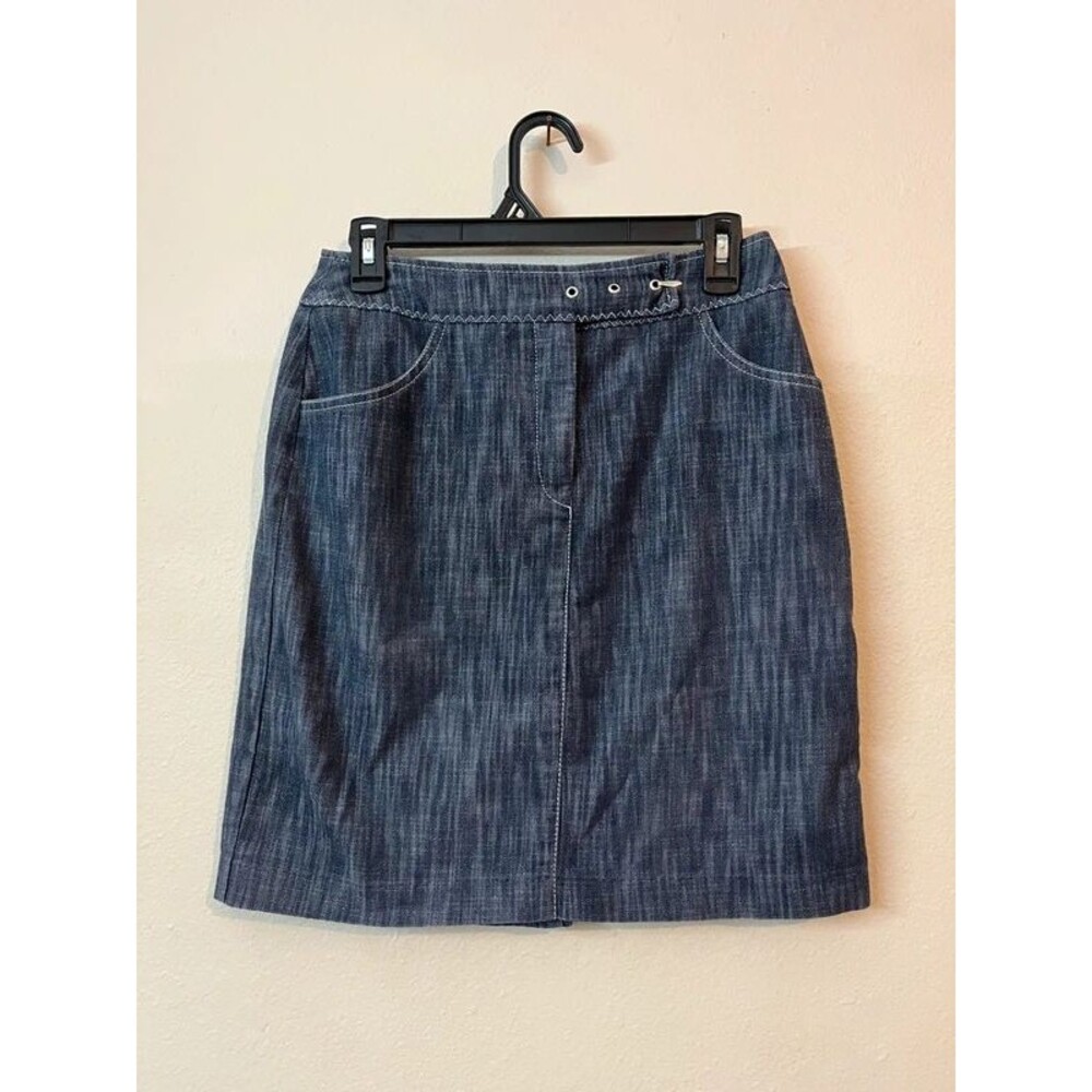 Stretchy “Jean” skirt Conradc Size 8 Metal Buckling System